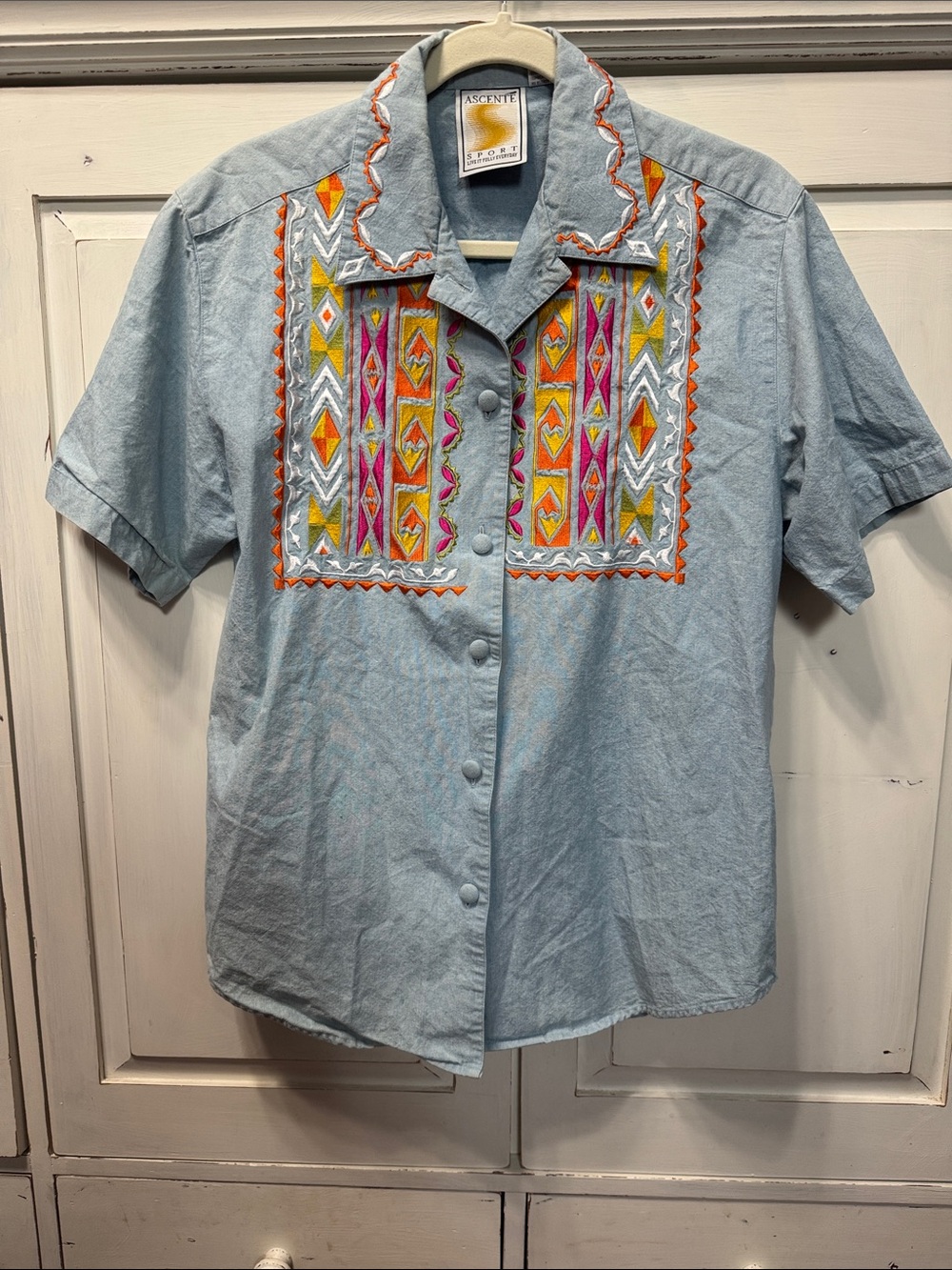 Vintage Ascente Sport  Light Blue Short-Sleeve Embroidered Button-Down Shirt